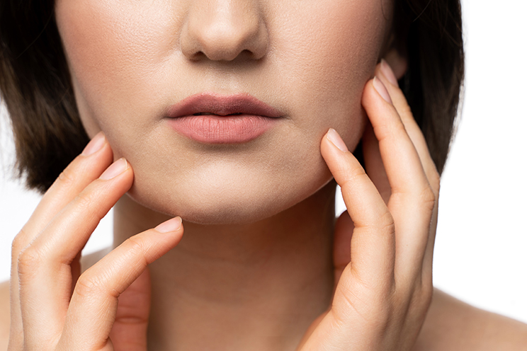 Jawline contouring image 2